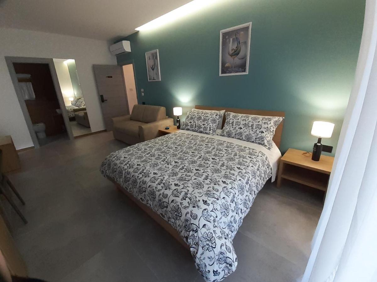 I 4 Calici Bed & Breakfast Salerno Luaran gambar